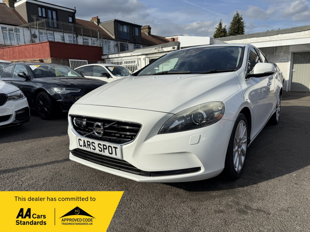 2015 Volvo V40