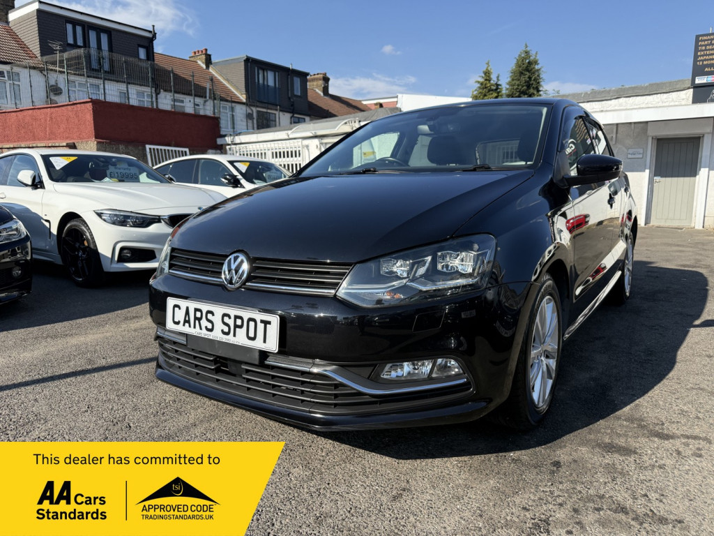 2017 Volkswagen POLO